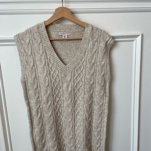 Sincerely Jules sweater vest!